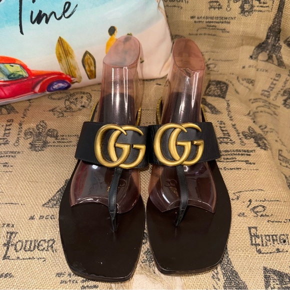 Gucci Marmont  Black Leather Thong Sandals Size 38.5
100% Authentic - Picture 5 of 12